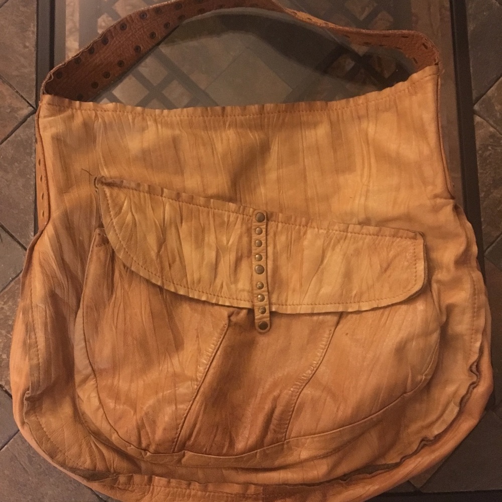 Shoulder bag